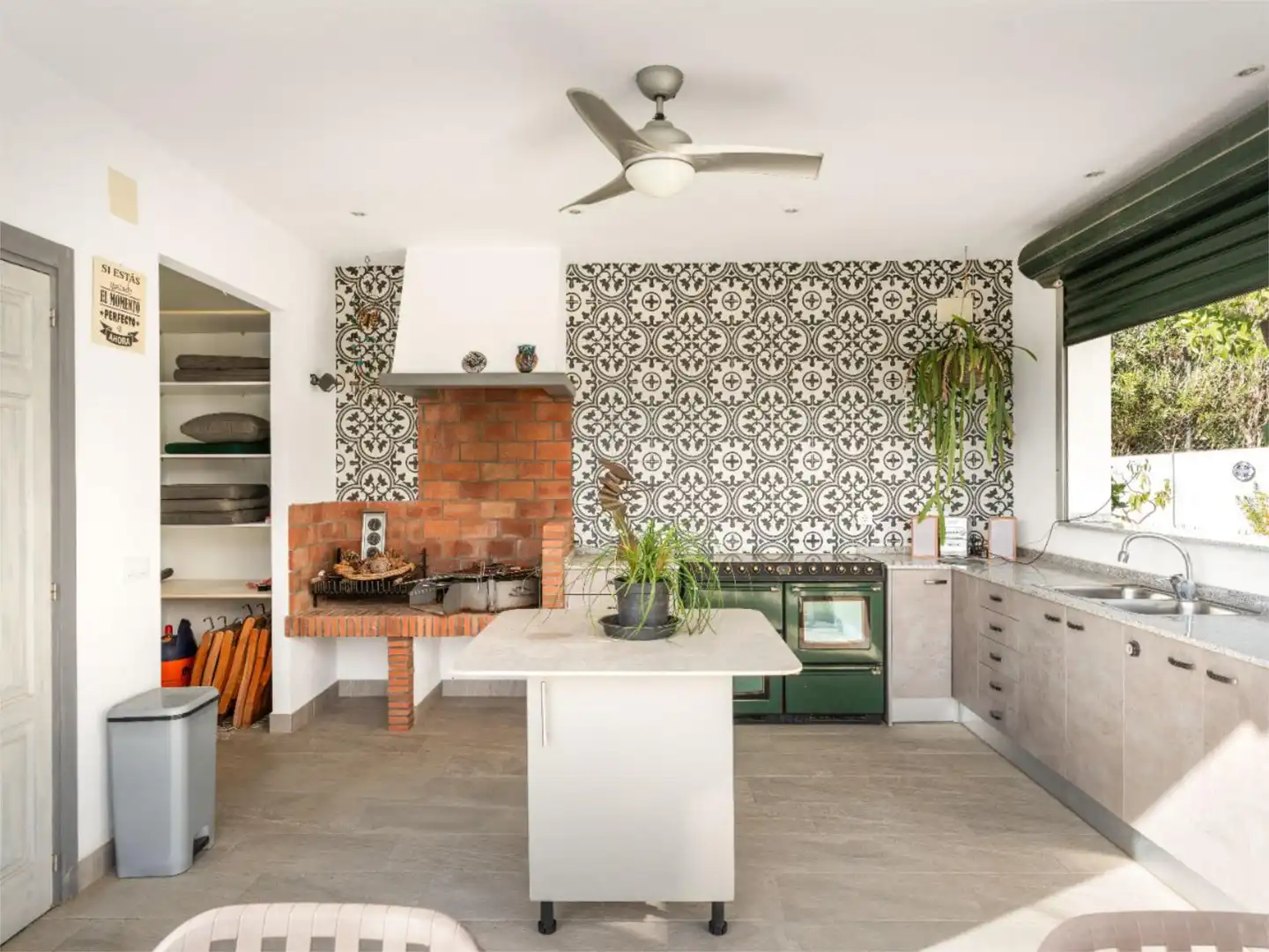 Houses for sale in Carrer del Tarrac, 5, Montgó - Ermita Kitchen of Houses for sale in Jávea / Xàbia with Air Conditioner, Heating and Private garden