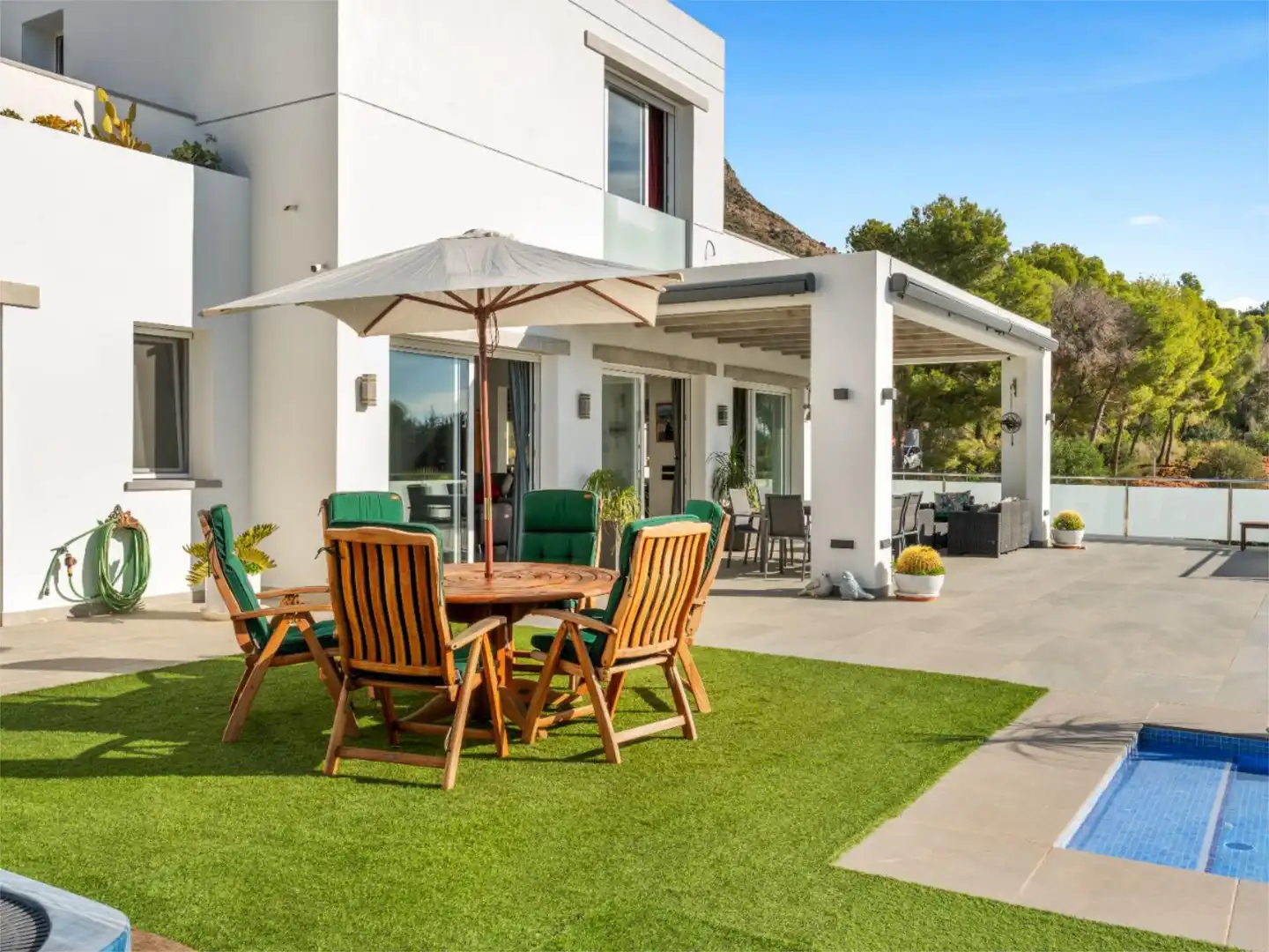 Houses for sale in Carrer del Tarrac, 5, Montgó - Ermita Terrace of Houses for sale in Jávea / Xàbia with Air Conditioner, Heating and Private garden