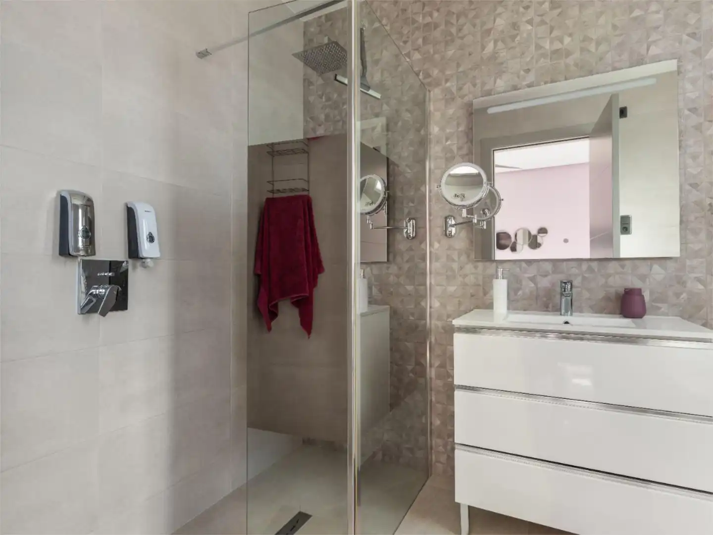 Houses for sale in Carrer del Tarrac, 5, Montgó - Ermita Bathroom of Houses for sale in Jávea / Xàbia with Air Conditioner, Heating and Private garden