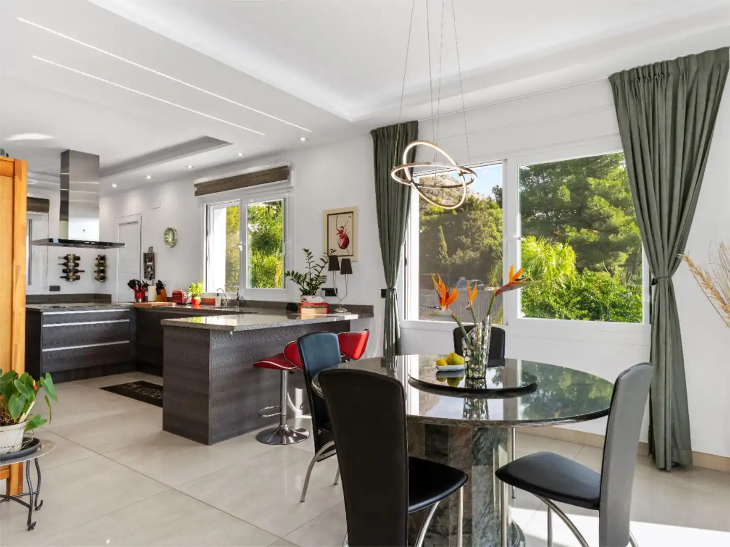 Houses for sale in Carrer del Tarrac, 5, Montgó - Ermita Dining room of Houses for sale in Jávea / Xàbia with Air Conditioner, Heating and Private garden