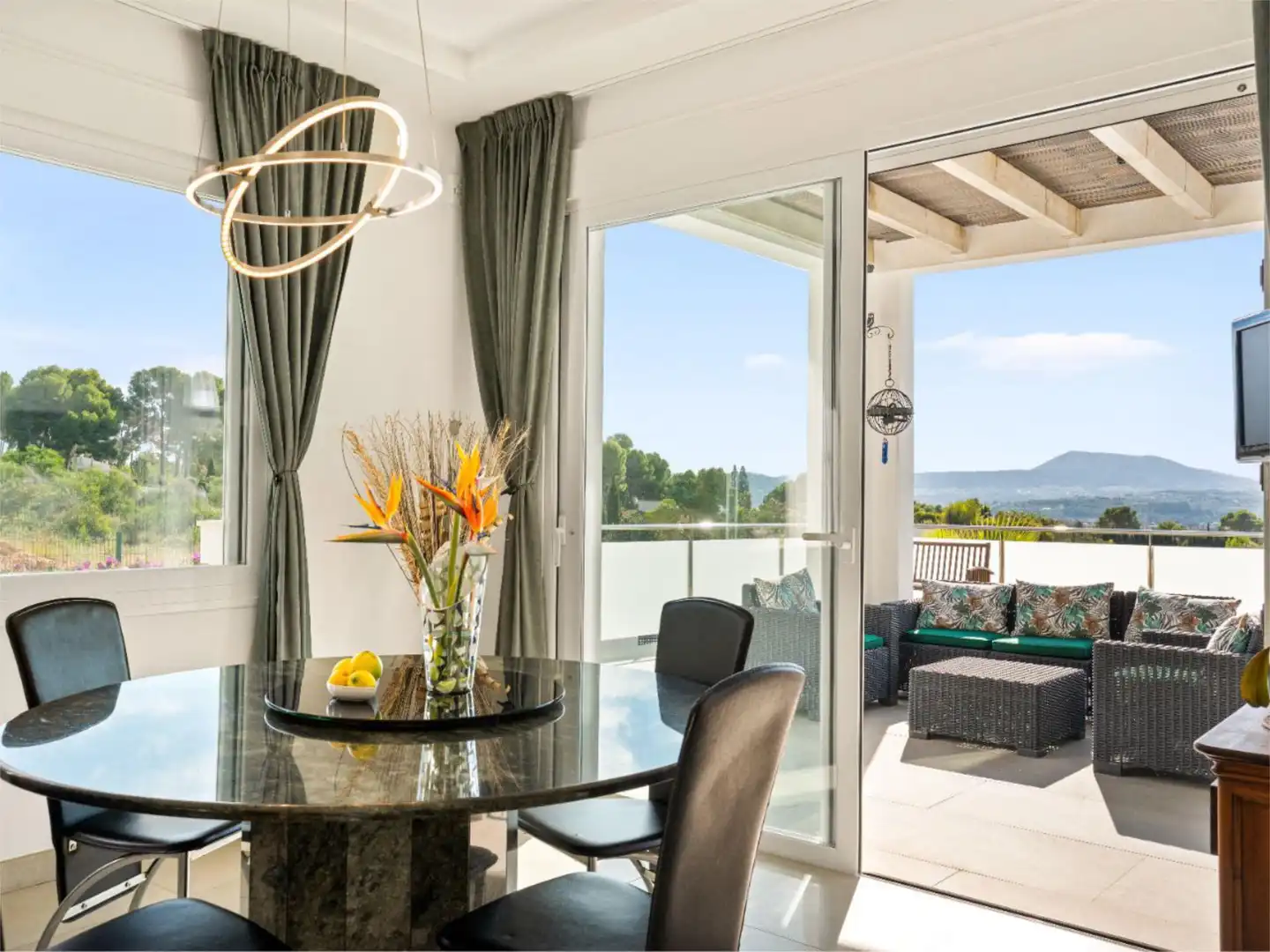 Houses for sale in Carrer del Tarrac, 5, Montgó - Ermita Dining room of Houses for sale in Jávea / Xàbia with Air Conditioner, Heating and Private garden