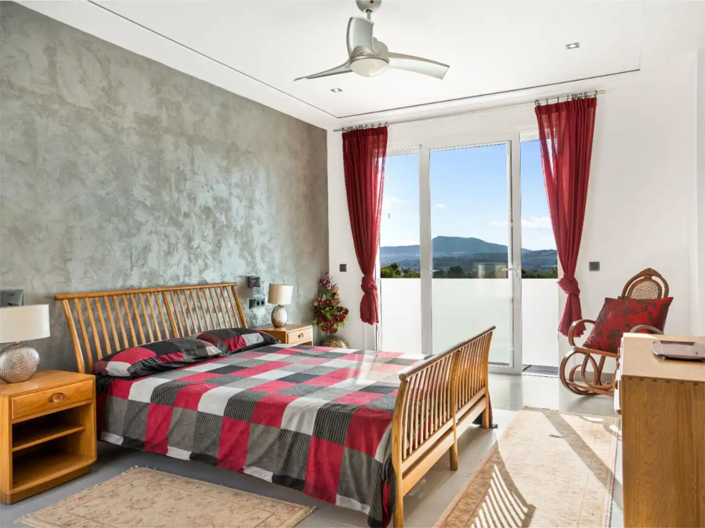 Houses for sale in Carrer del Tarrac, 5, Montgó - Ermita Bedroom of Houses for sale in Jávea / Xàbia with Air Conditioner, Heating and Private garden