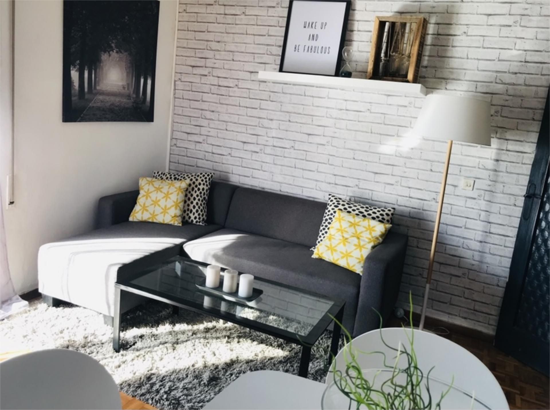 Pis per a compartir a Plaça Porxos, 11, Sant Martí de Provençals Sala d'estar de Pis per a compartir en Barcelona Capital amb Aire condicionat, Calefacció i Parquet