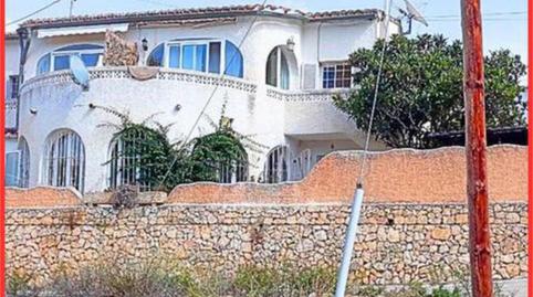 Photo 2 of Flat to rent in Cala Advocat - Baladrar, Alicante