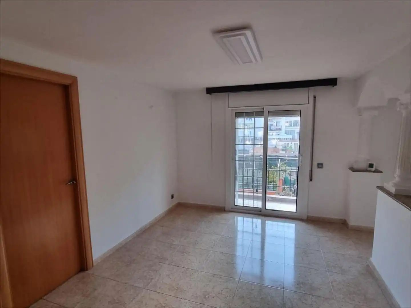 Piso en venta en Carrer de Mossèn Jacint Verdaguer, 170, Vinyets - Molí Vell Habitación de Piso en venta en Sant Boi de Llobregat con Aire acondicionado y Balcón
