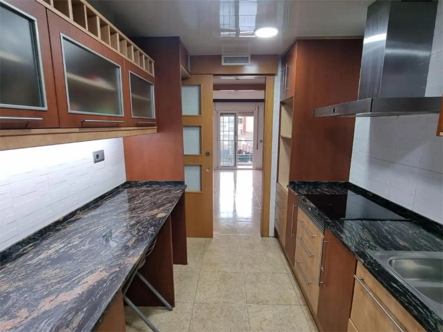 Piso en venta en Carrer de Mossèn Jacint Verdaguer, 170, Vinyets - Molí Vell Cocina de Piso en venta en Sant Boi de Llobregat con Aire acondicionado y Balcón