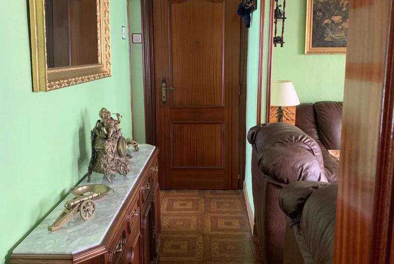 Flat to rent in Calle Mayor, 7, La Felguera, Asturias - image 1 Photo 1 of Flat to rent in Calle Mayor, 7, La Felguera, Asturias