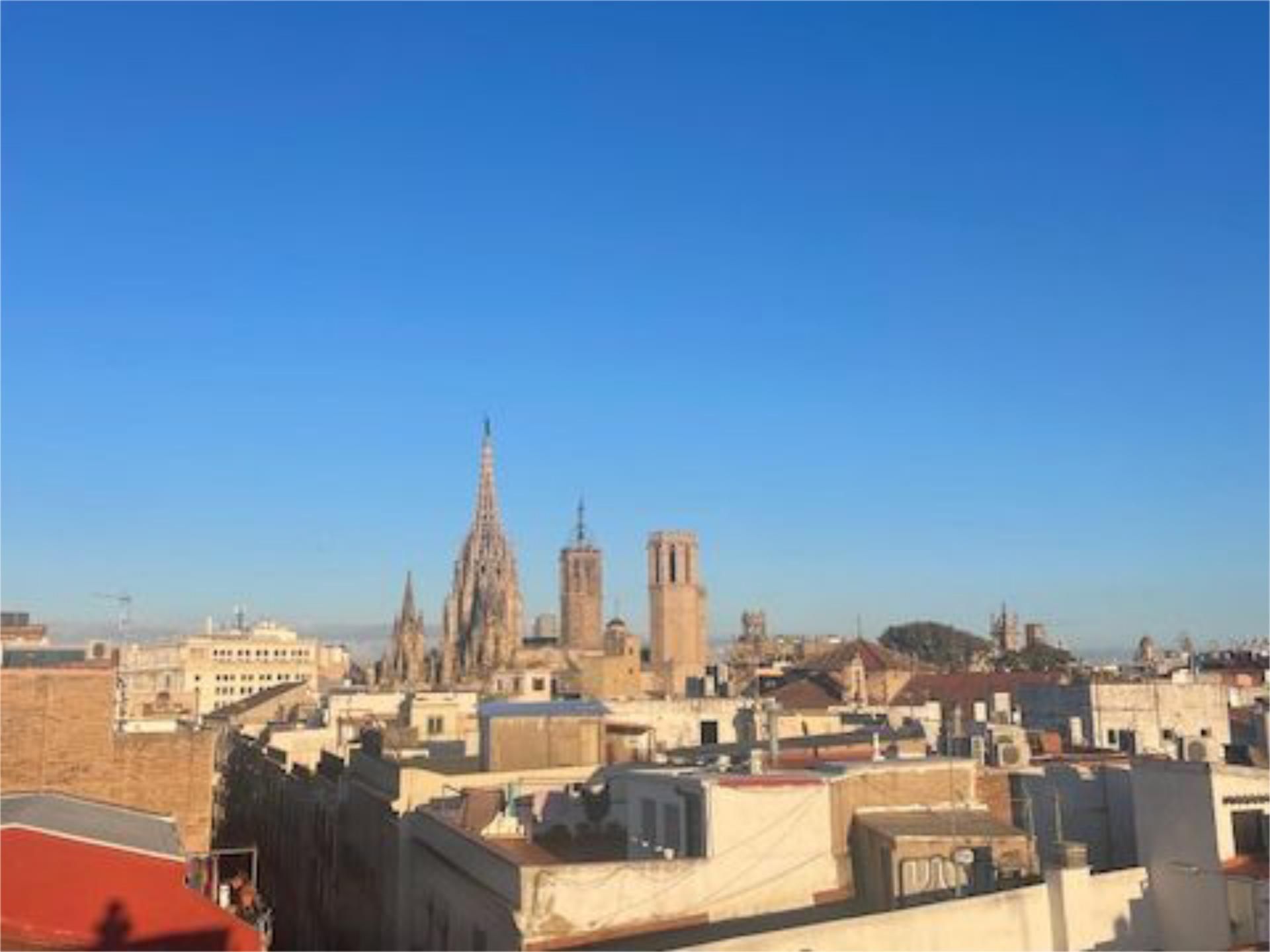 Vista exterior de Pis en venda en  Barcelona Capital amb Aire condicionat, Terrassa i Balcó