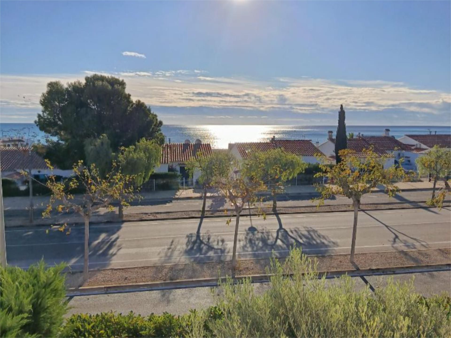 Vista exterior de Pis en venda en Vandellòs i l'Hospitalet de l'Infant amb Aire condicionat, Terrassa i Piscina