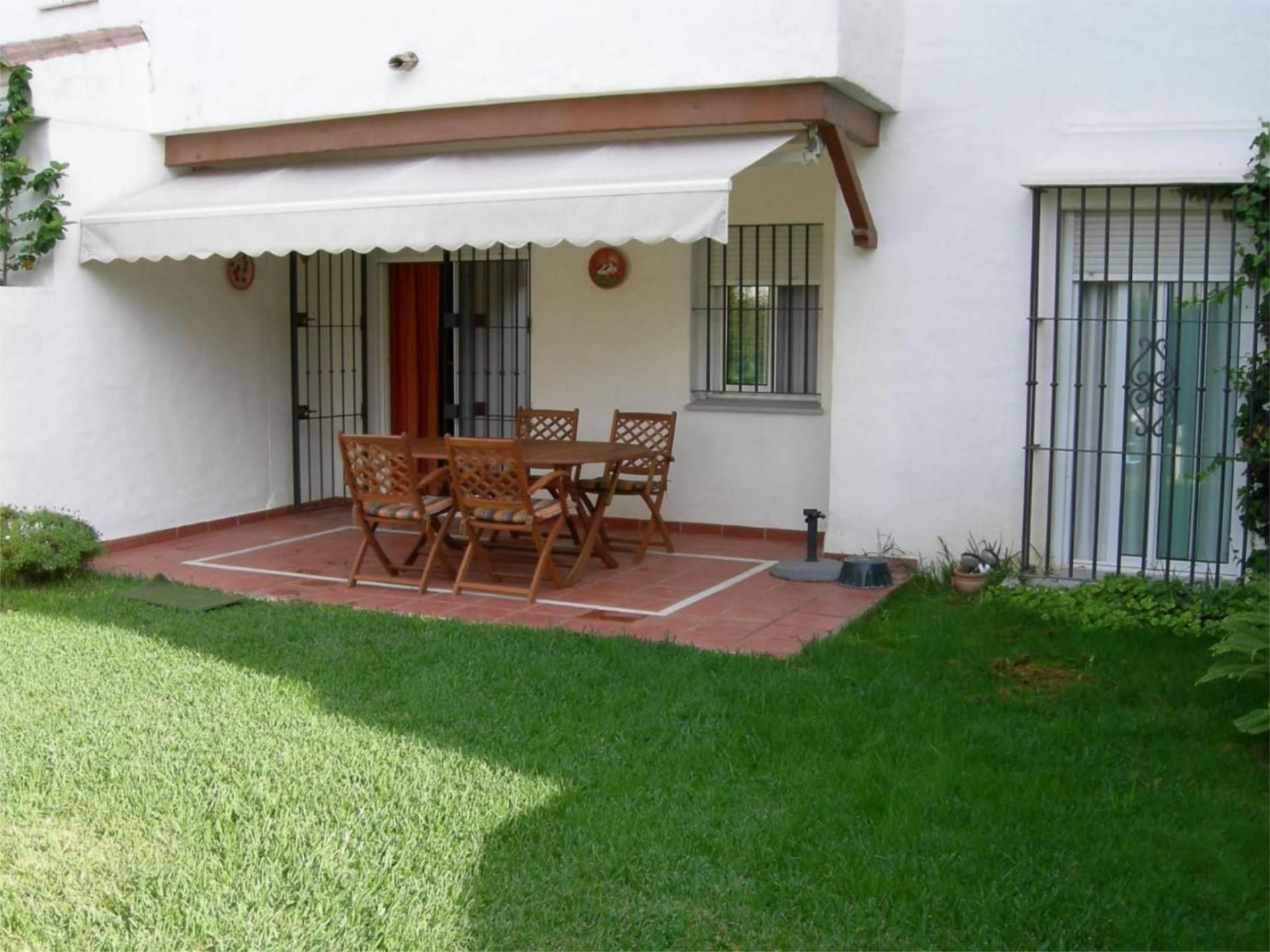 Jardí de Pis en venda en Rota amb Aire condicionat, Calefacció i Jardí privat