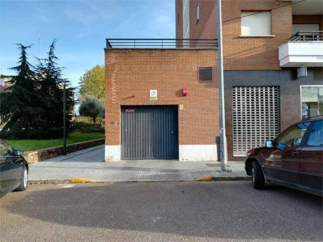 Garaje en Alquiler en Valdepasillas - La Paz - Huerta Rosales