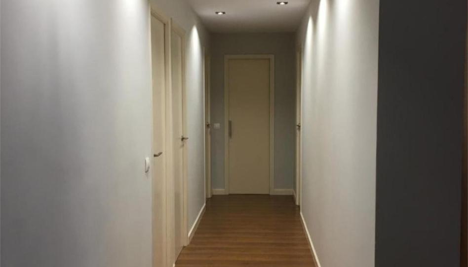 Photo 1 of Flat to rent in Rúa Do Home Santo, 66, Campus Norte - San Caetano, A Coruña