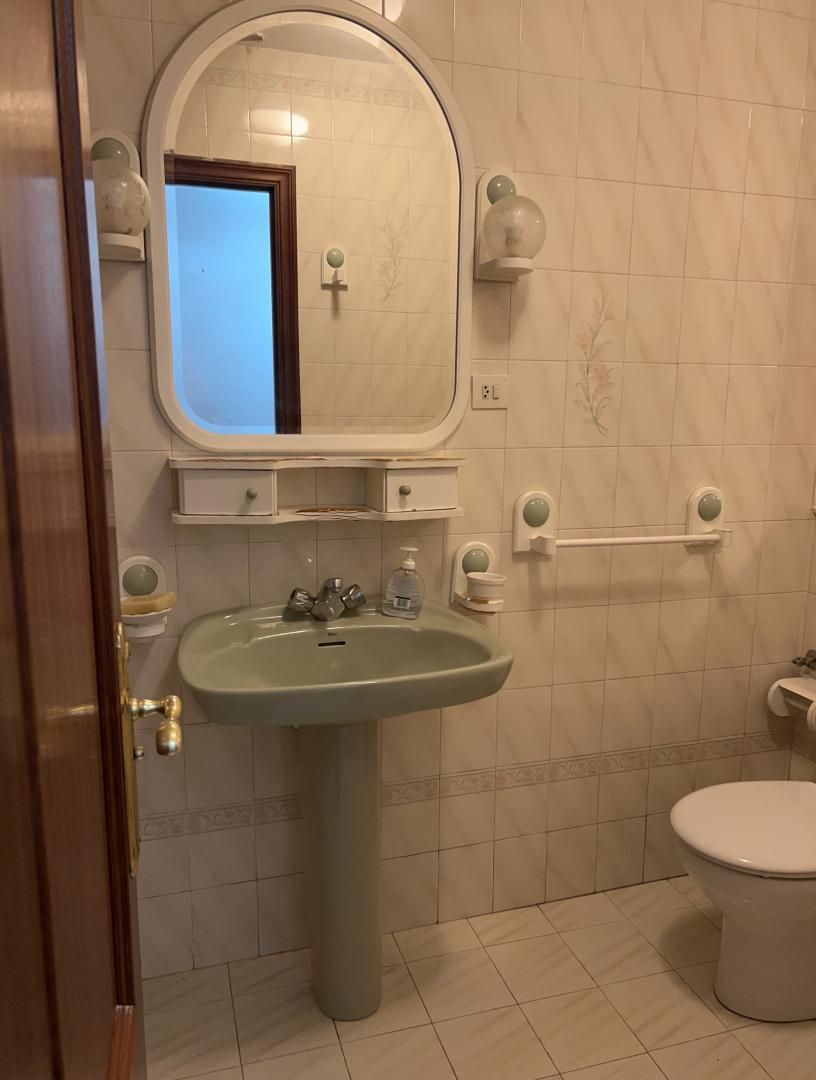 Bathroom of Flat for sale in A Coruña Capital 