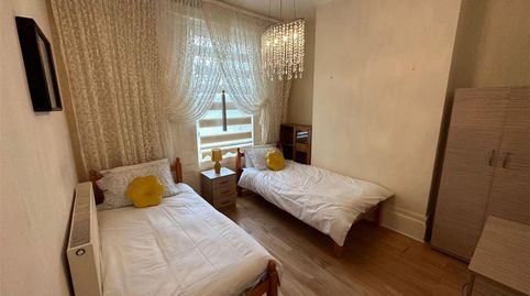 Photo 3 of Flat for sale in Calle Albaida, 23, Cruz Roja, Sevilla Capital