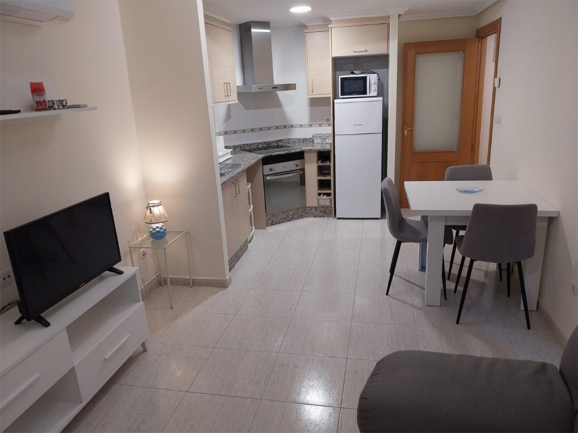 Flat to rent in Calle Villena, 2, Almansa Kitchen of Flat to rent in Almansa with Air Conditioner, Heating and Furnished