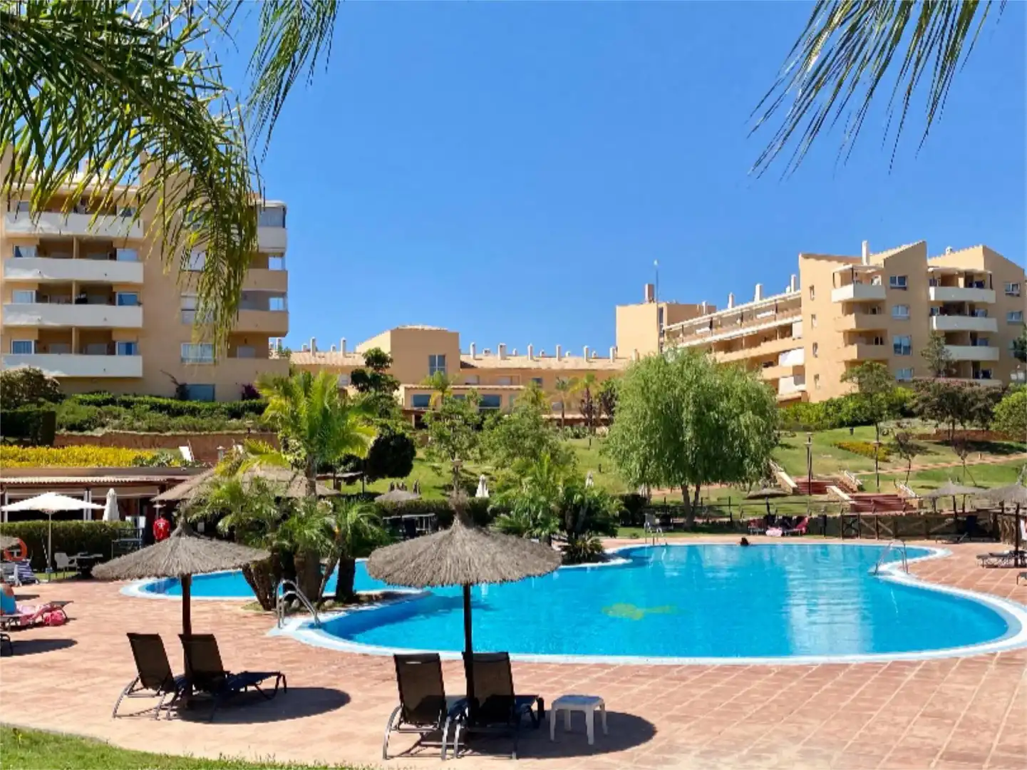 Wohnung zum Verkauf in Camino Cuesta del Palmar, 34, Alquería - Torrealquería Außenansicht von Wohnung zum Verkauf in Alhaurín de la Torre mit Klimaanlage, Heizung und Terrasse
