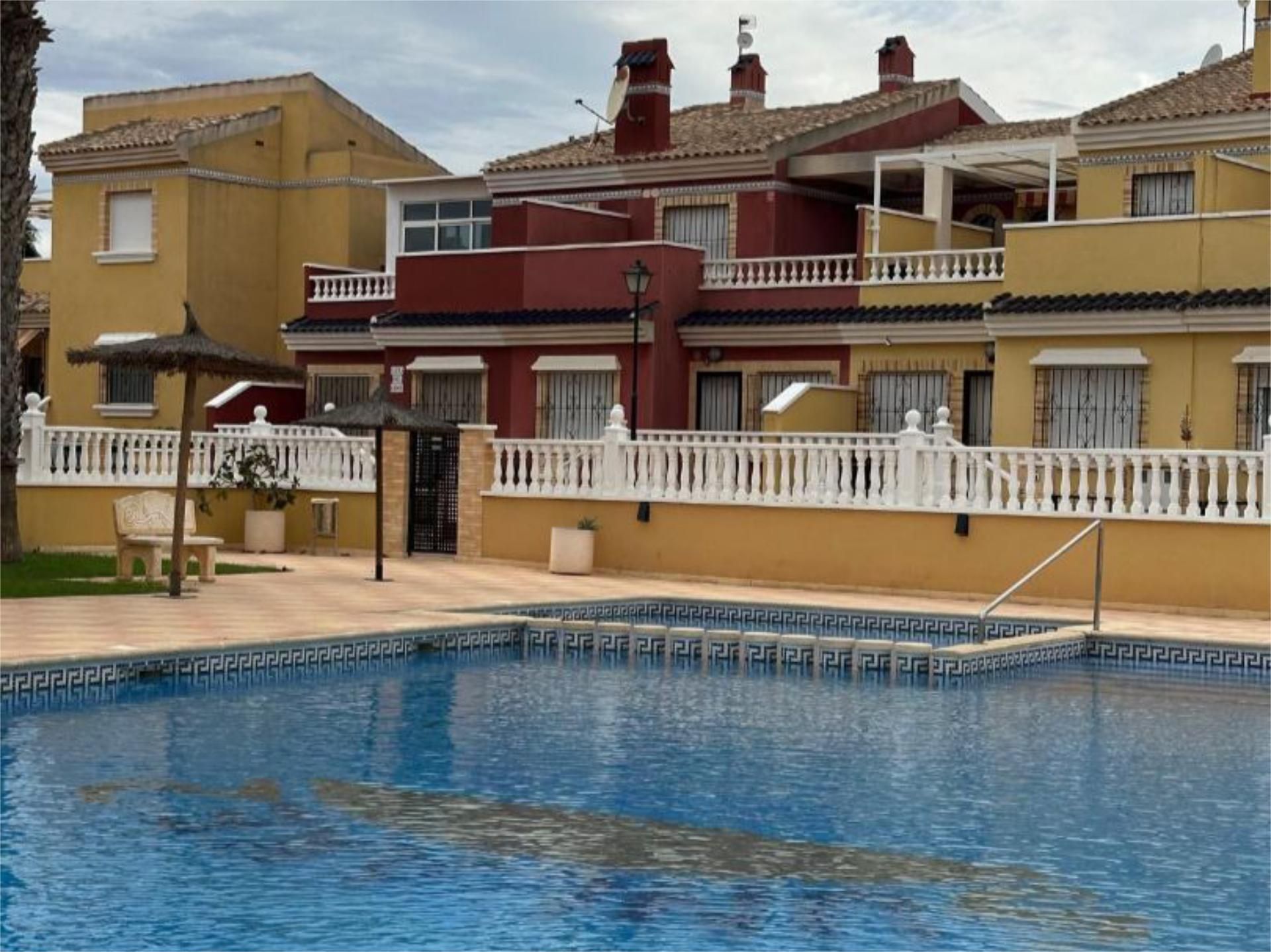 Exterior view of Single-family semi-detached for sale in Torrevieja  with Air Conditioner, Terrace and Swimming Pool