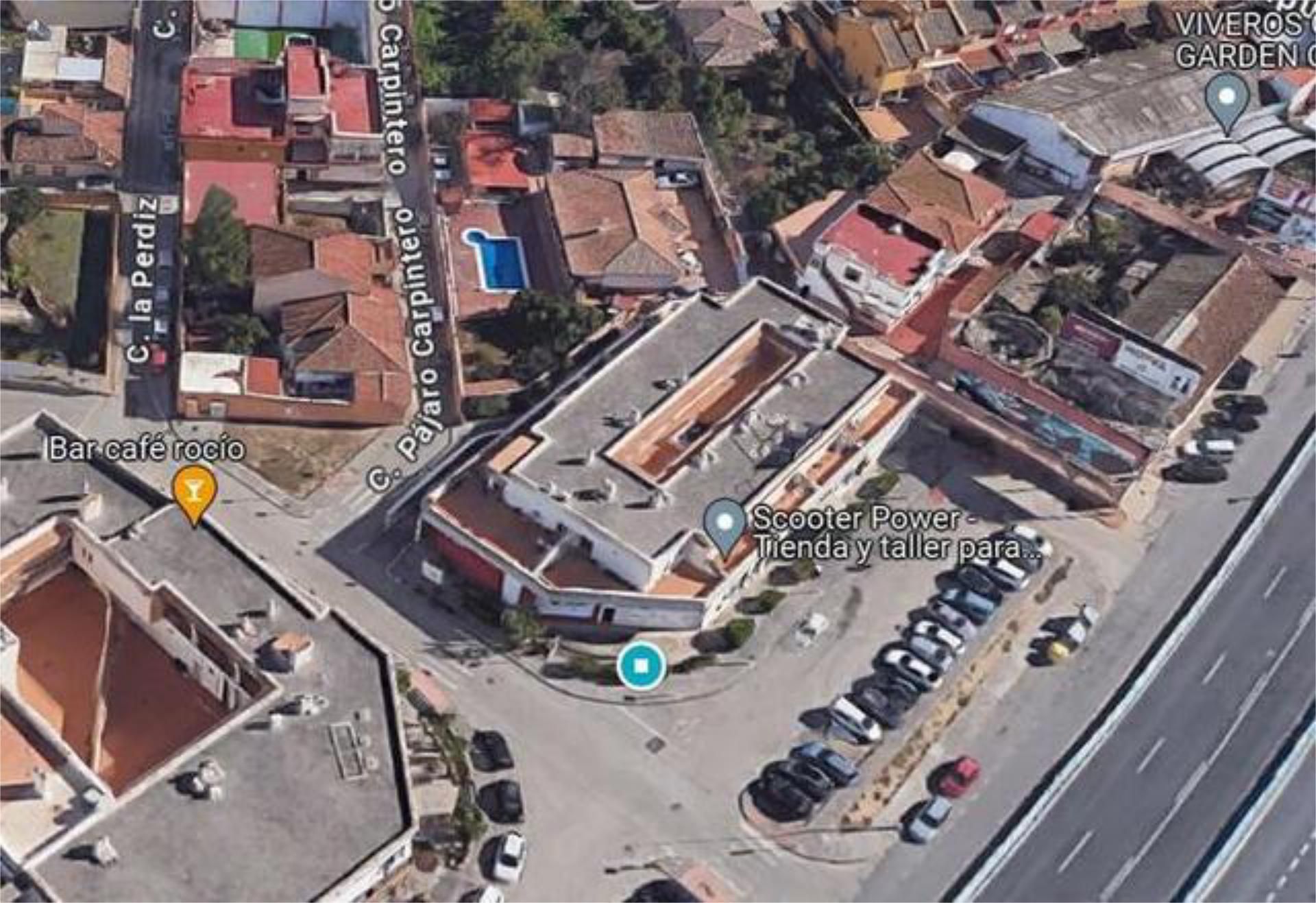 Exterior view of Box room to rent in Algeciras