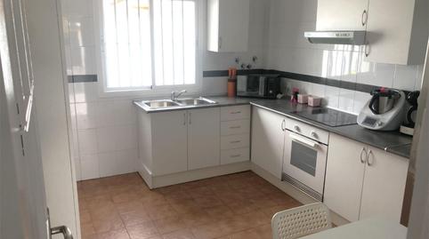 Dúplex en venda a Callejón del Fresjo, 16, Monteolivete - Camino Sevilla, Cádiz - imatge 5 Foto 5 de Dúplex en venda a Callejón del Fresjo, 16, Monteolivete - Camino Sevilla, Cádiz