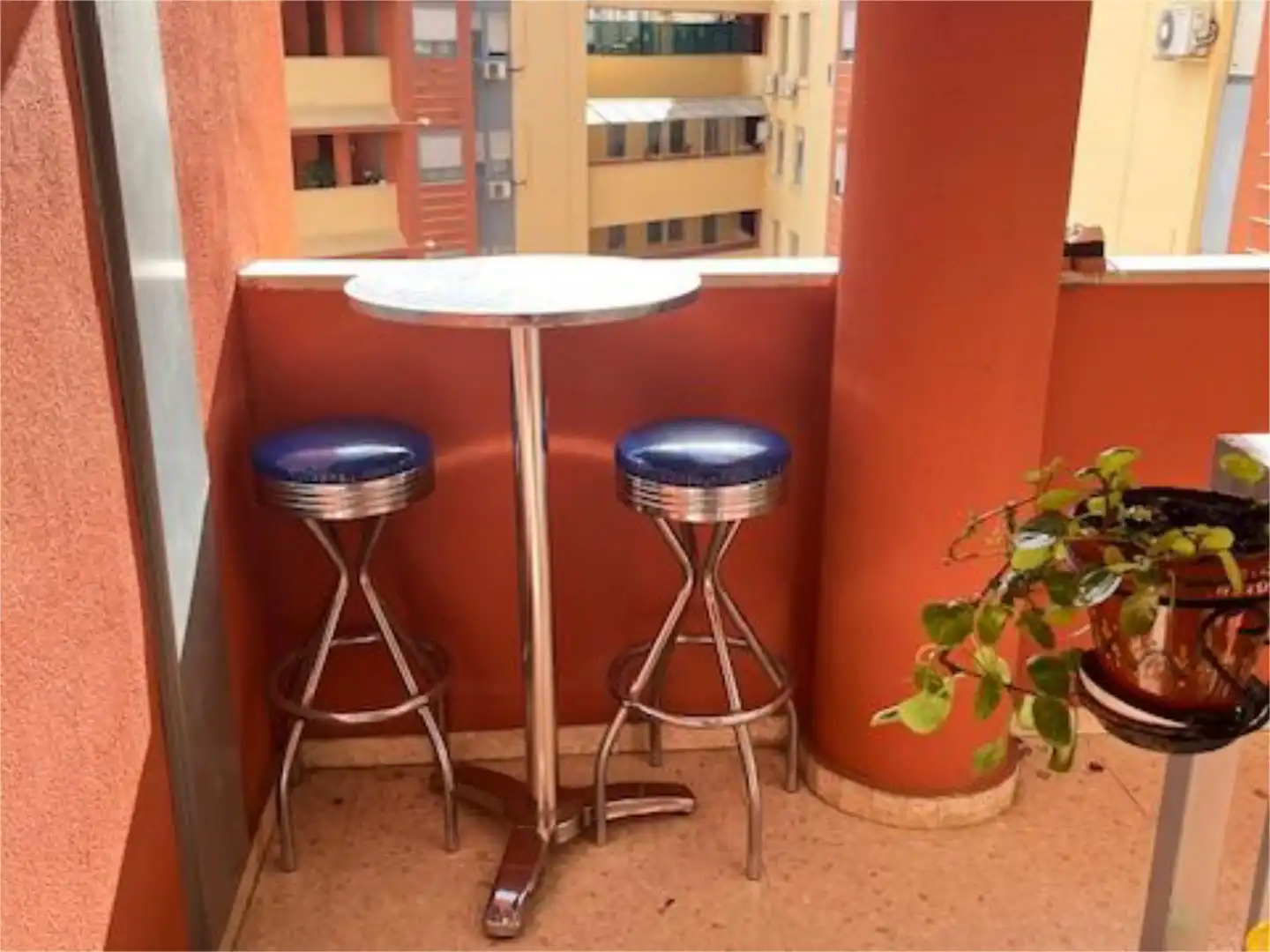 Terraza de Piso en venta en  Sevilla Capital con Aire acondicionado y Piscina