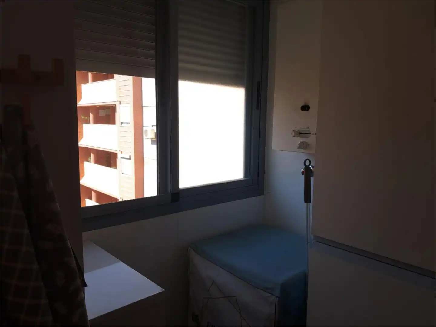 Habitación de Piso en venta en  Sevilla Capital con Aire acondicionado y Piscina