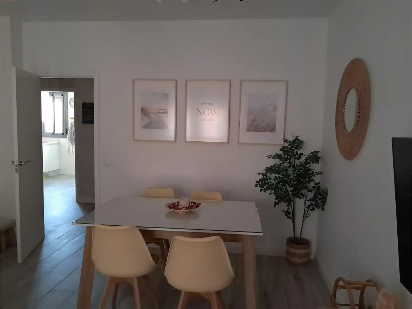 Comedor de Piso en venta en  Sevilla Capital con Aire acondicionado y Piscina