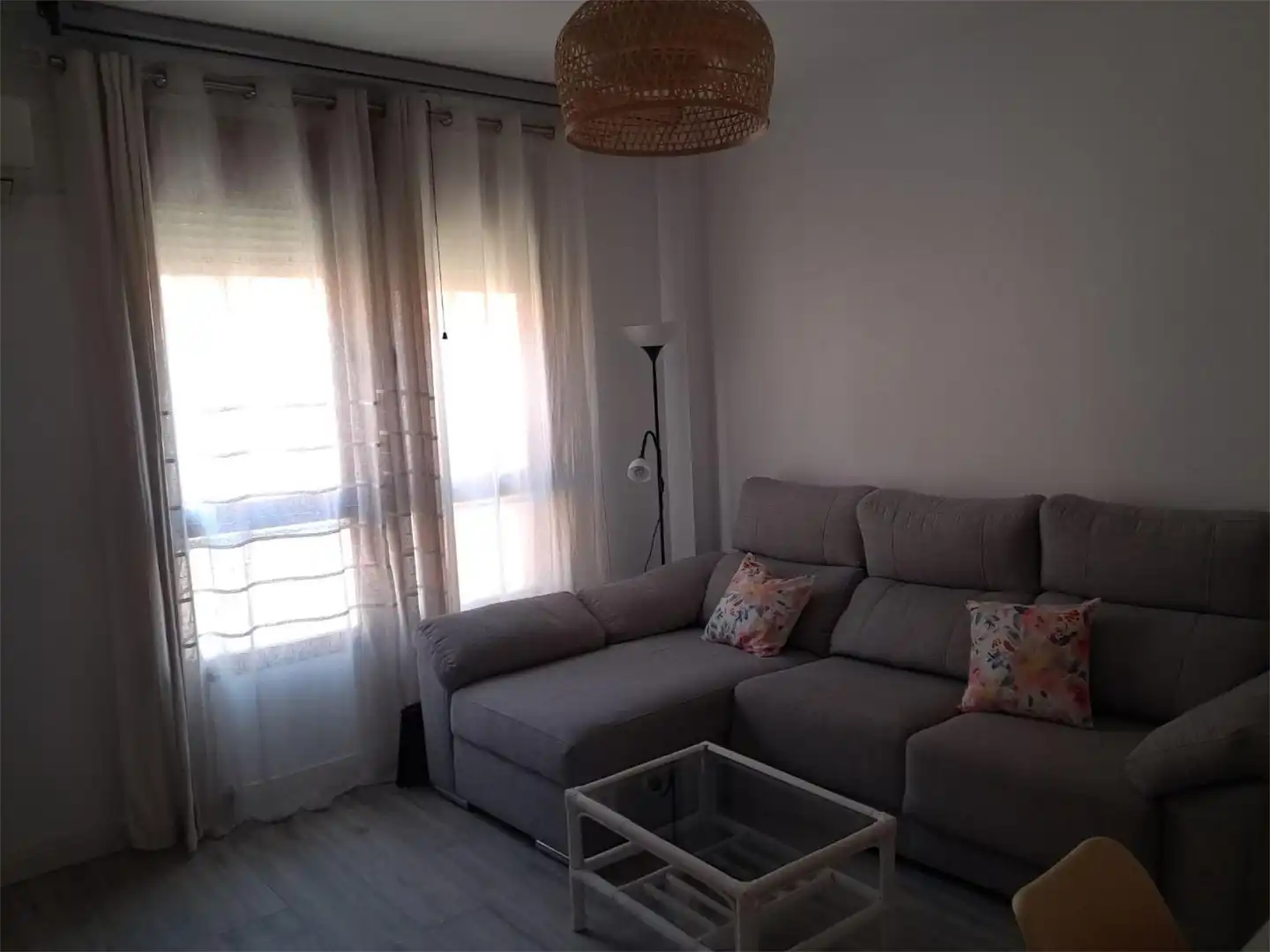Sala de estar de Piso en venta en  Sevilla Capital con Aire acondicionado y Piscina