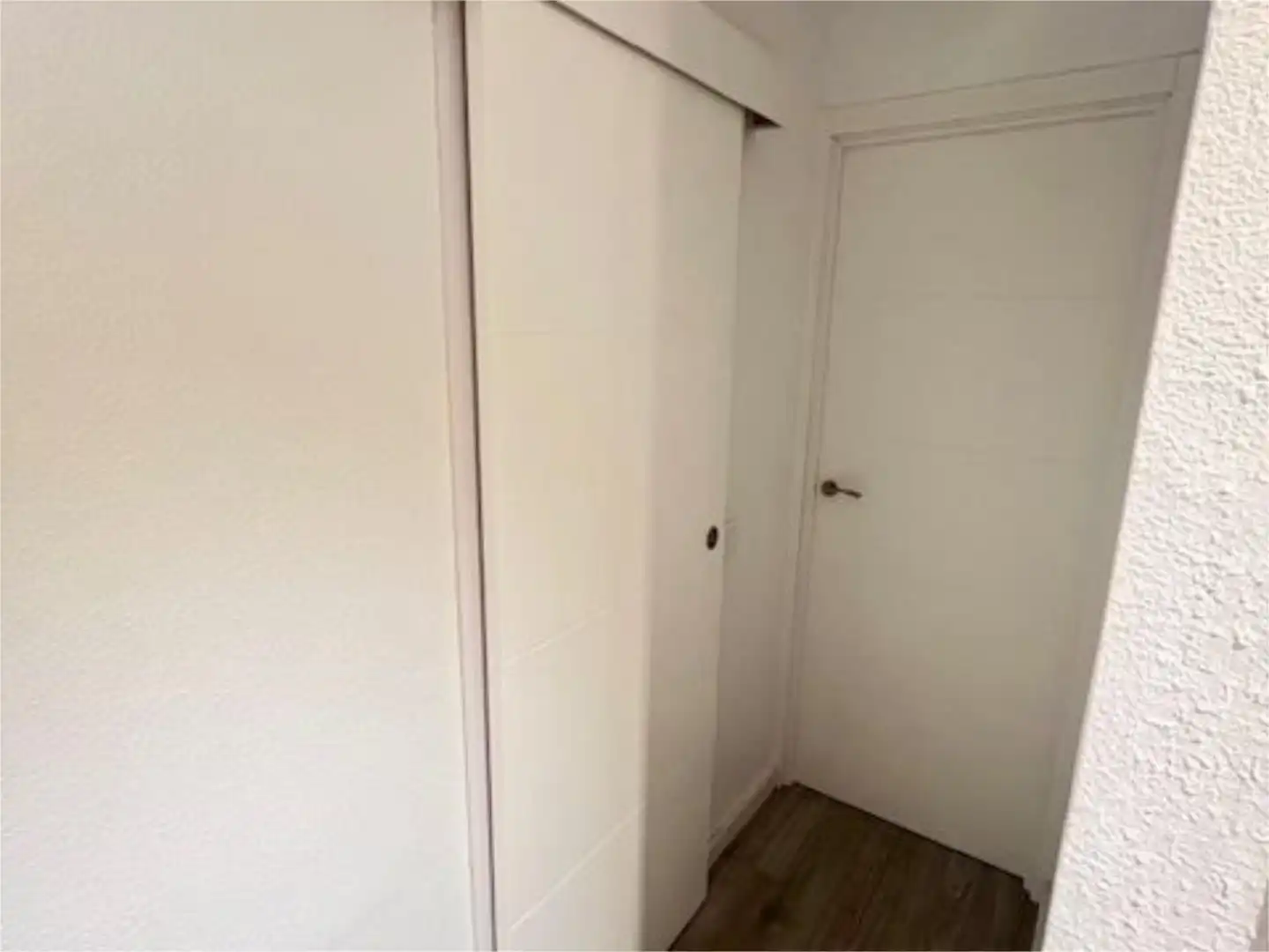 Habitación de Piso en venta en  Sevilla Capital con Aire acondicionado y Piscina