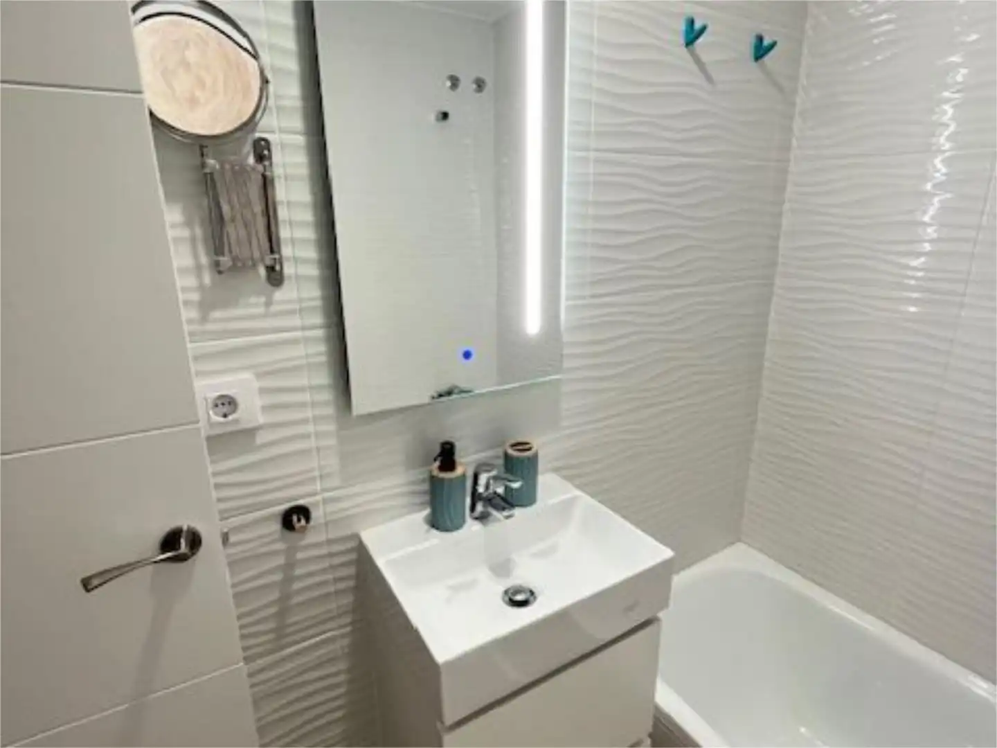 Baño de Piso en venta en  Sevilla Capital con Aire acondicionado y Piscina