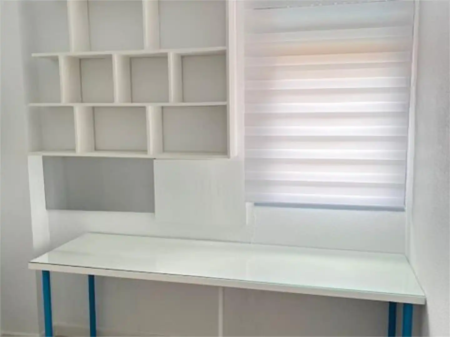 Habitación de Piso en venta en  Sevilla Capital con Aire acondicionado y Piscina