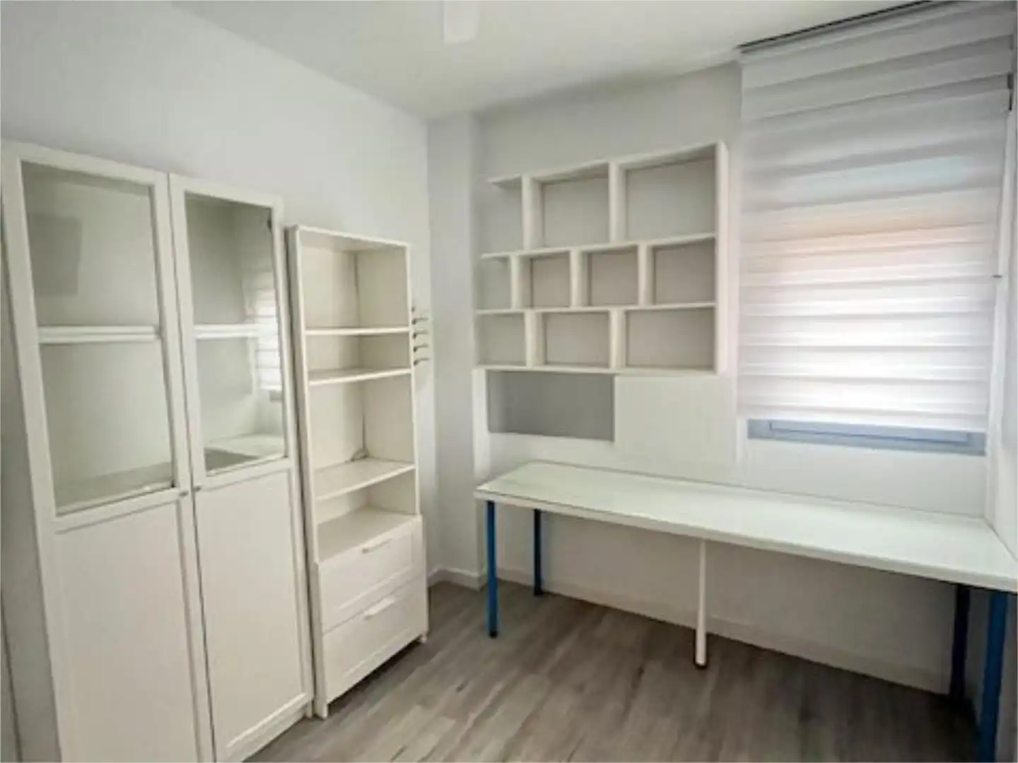 Habitación de Piso en venta en  Sevilla Capital con Aire acondicionado y Piscina