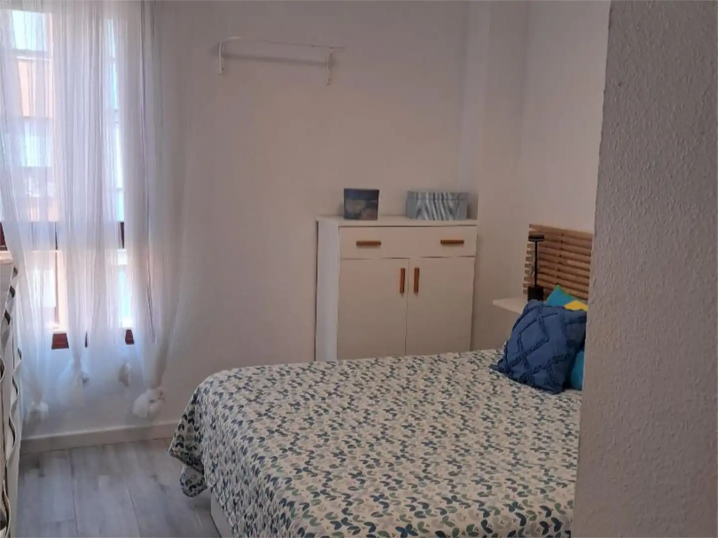 Habitación de Piso en venta en  Sevilla Capital con Aire acondicionado y Piscina