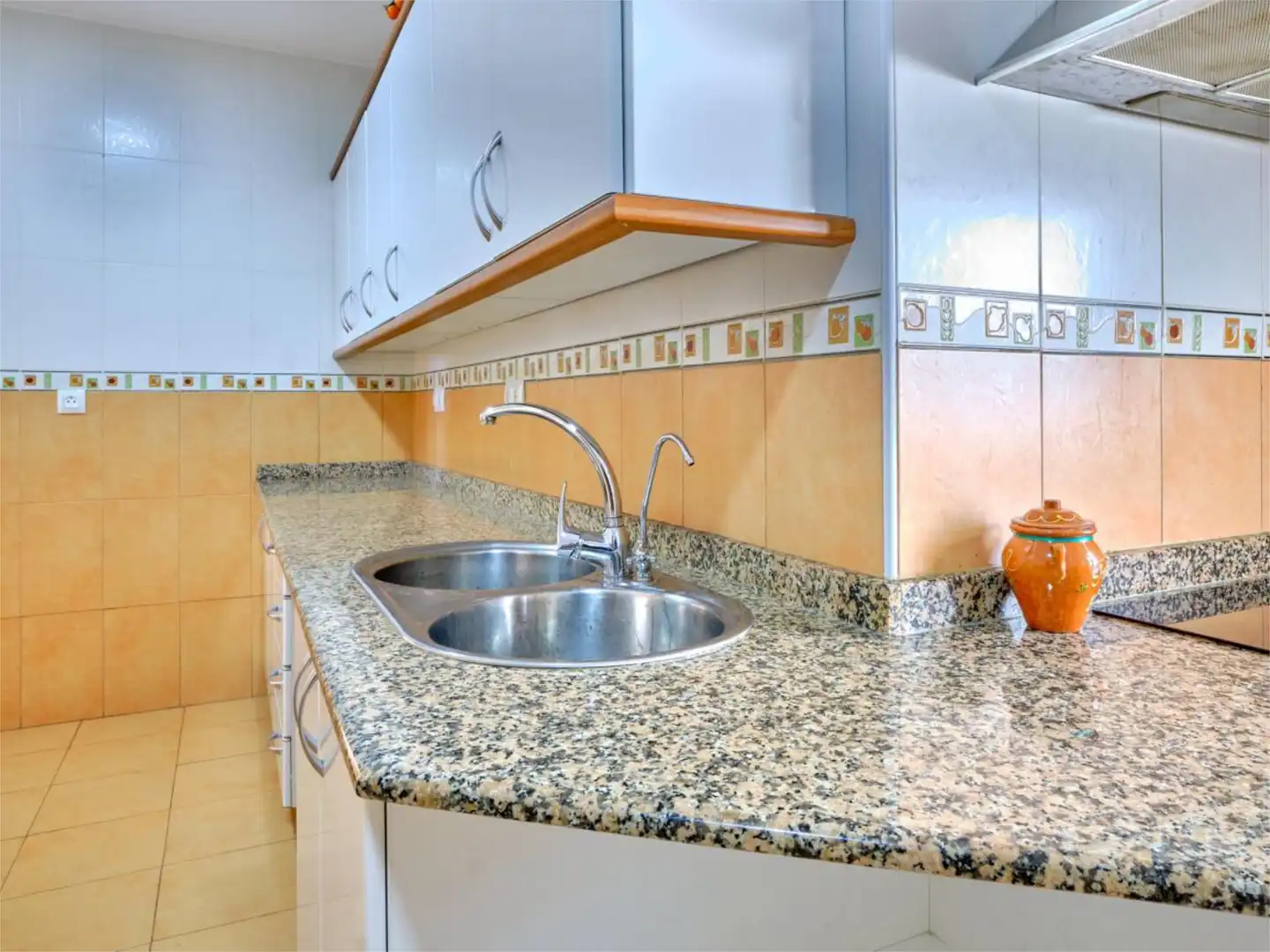 Kitchen of Flat for share in Molina de Segura