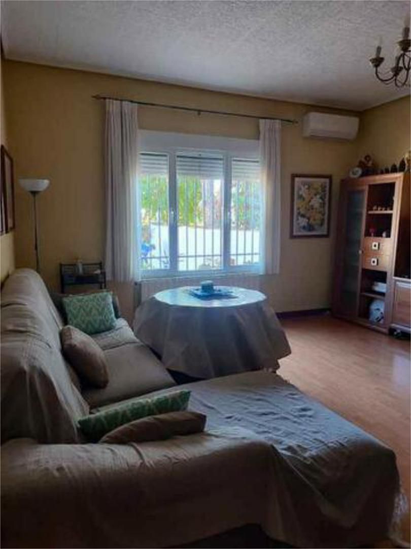 Casa adosada en venda a Santa Olalla