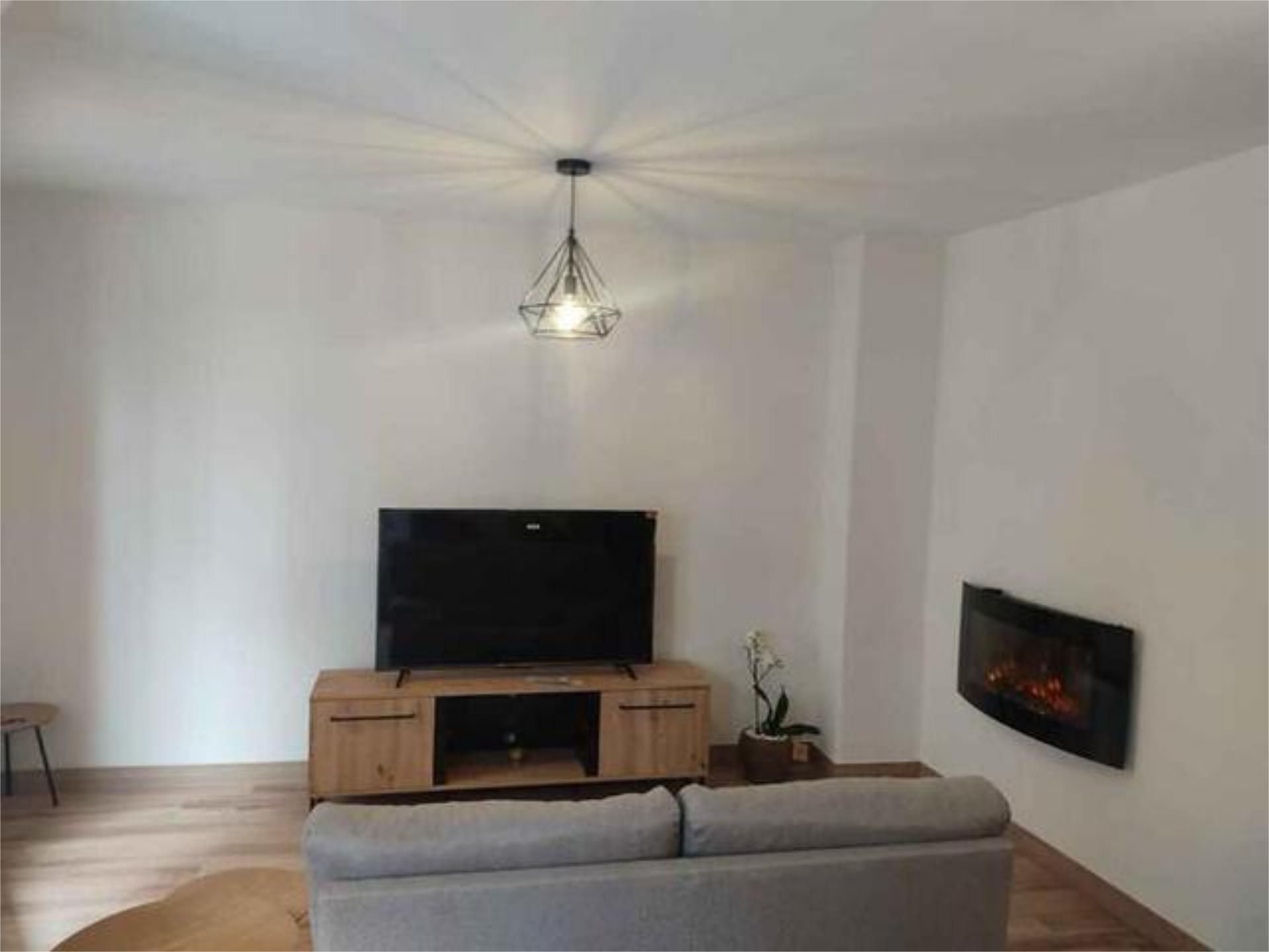Living room of Flat for sale in Vilagarcía de Arousa  with Heating, Terrace and Furnished