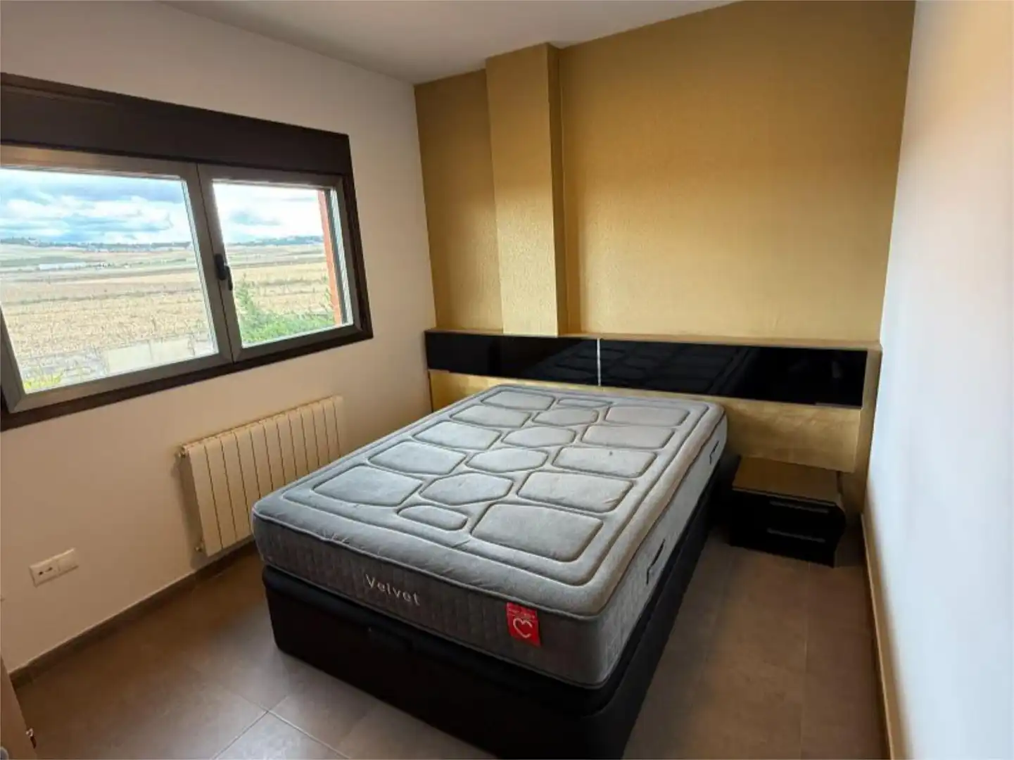 Bedroom of Flat for sale in Tordesillas  with Heating, Private garden and Swimming Pool