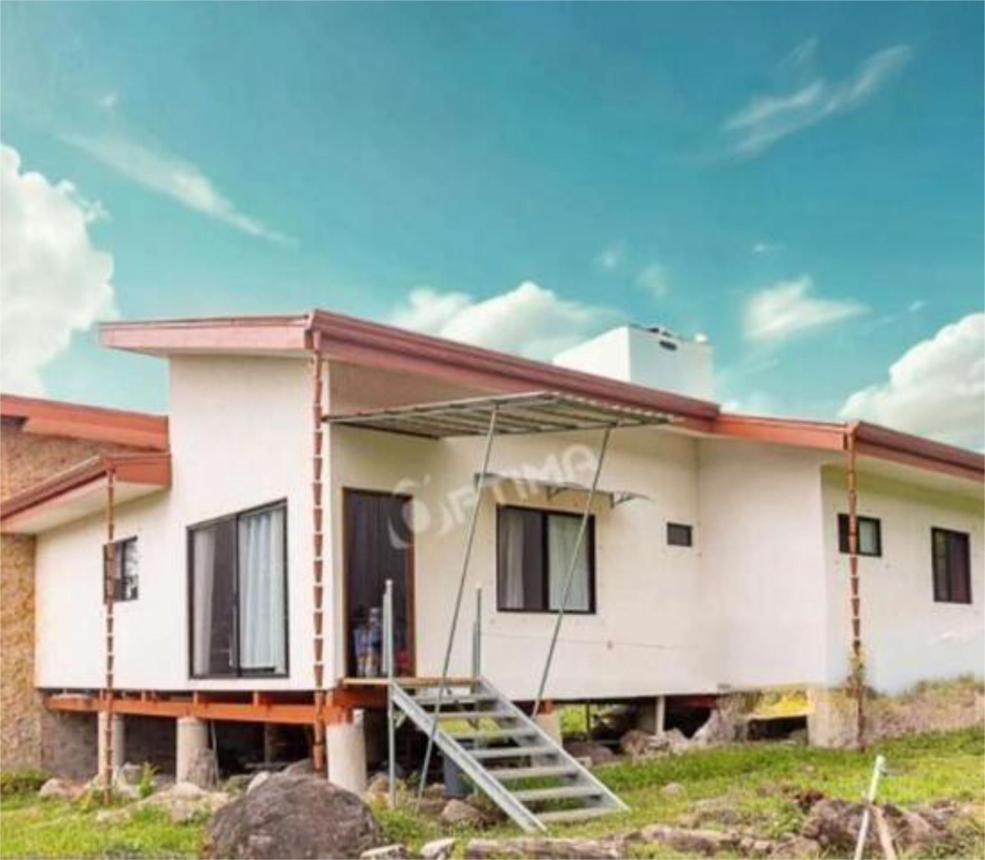 Exterior view of House or chalet for sale in Alcorcón  with Storage room and Furnished