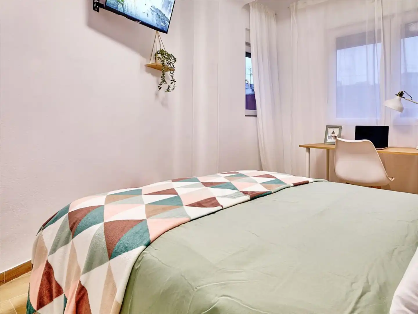 Bedroom of Flat for share in Murcia