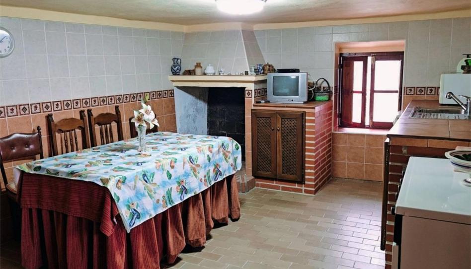 Foto 1 de Casa adosada en venda a Calle San Isidoro, 8, Benadalid, Málaga