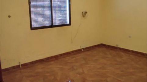 Casa adosada de lloguer a Calle Júpiter, 4, Santa Fe, Granada - imatge 3 Foto 3 de Casa adosada de lloguer a Calle Júpiter, 4, Santa Fe, Granada