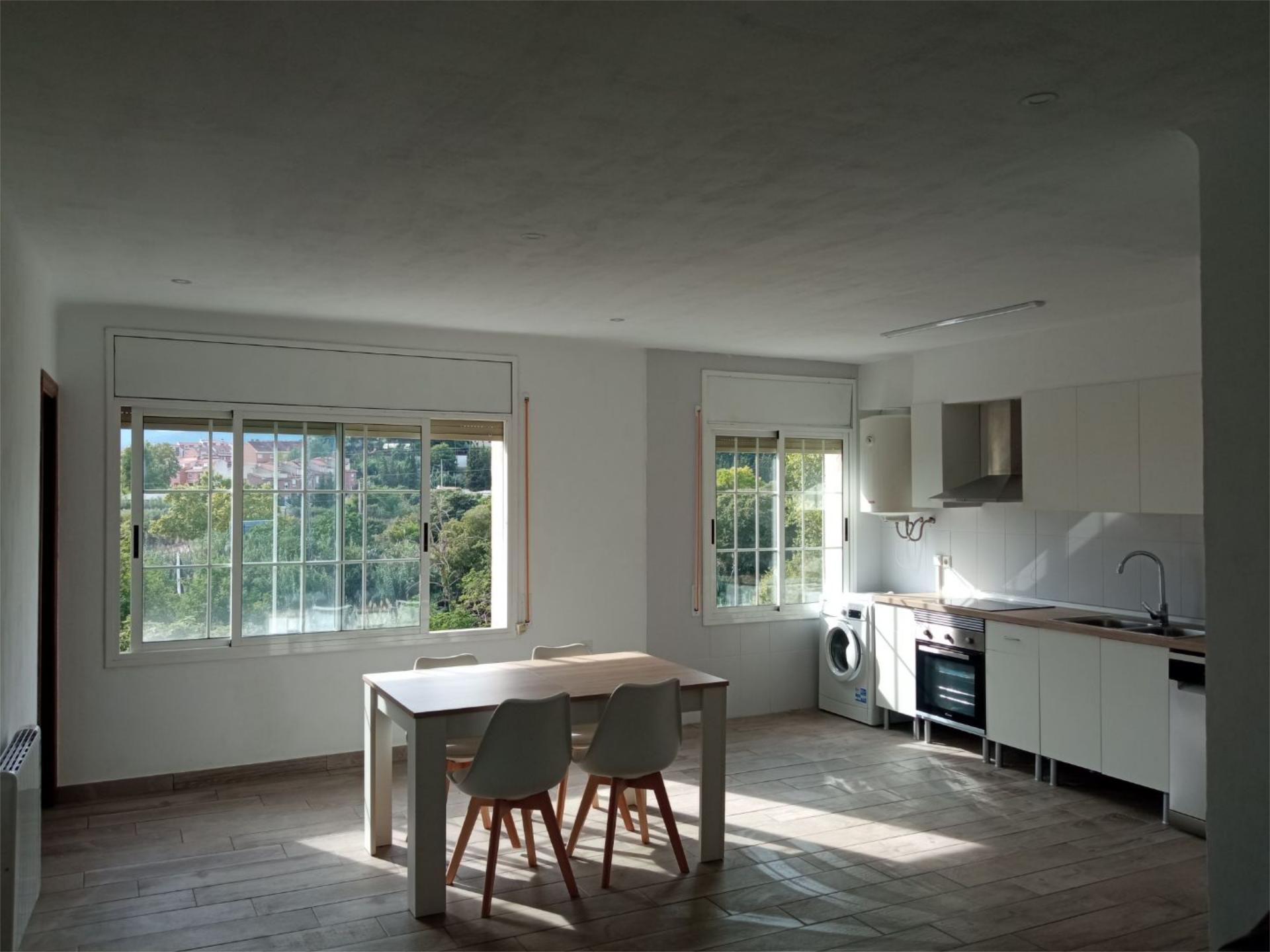 Kitchen of Flat to rent in Valls  with Heating and Furnished