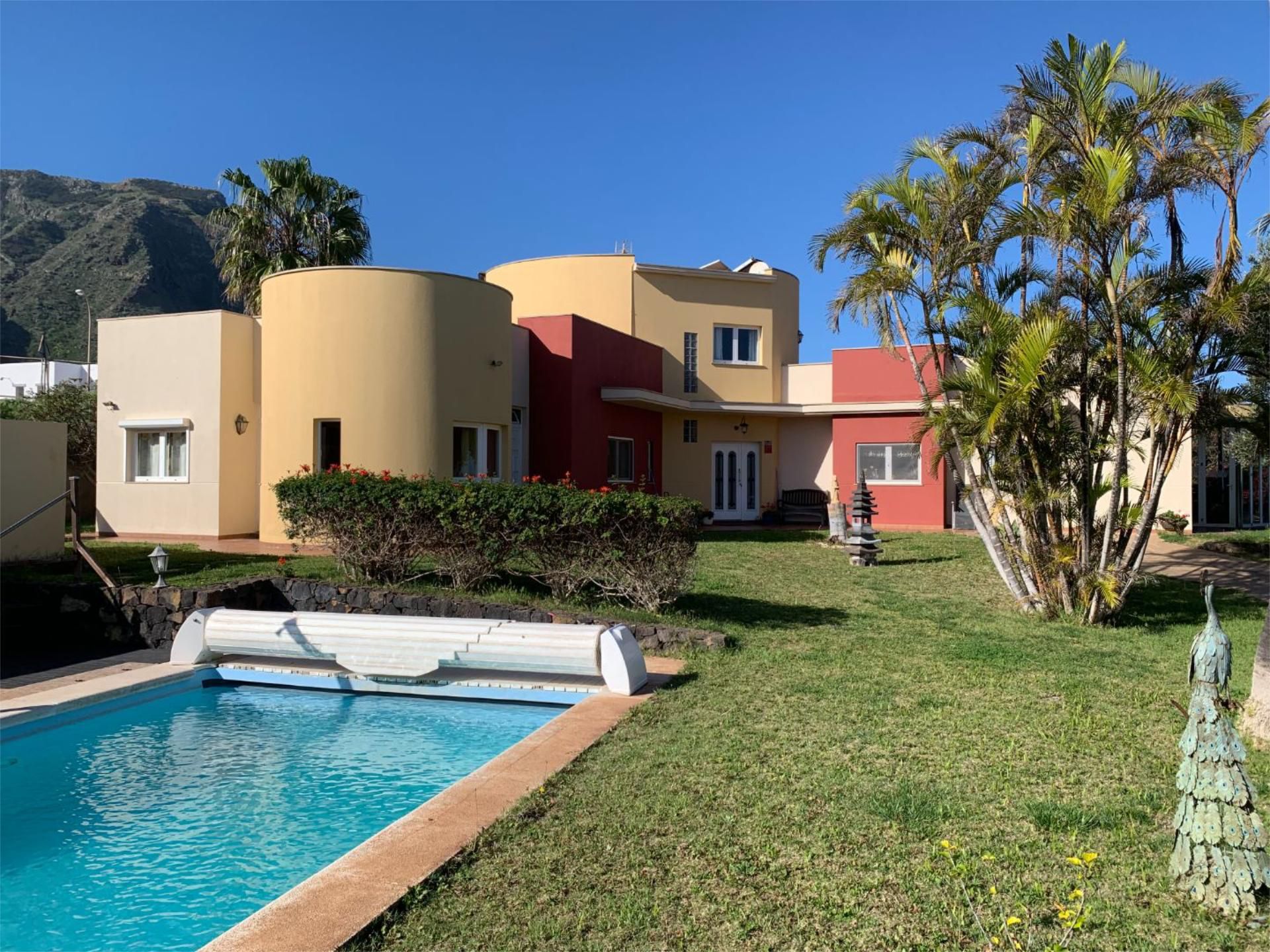 Vista exterior de Casa o chalet en venta en Buenavista del Norte con Calefacción, Jardín privado y Terraza