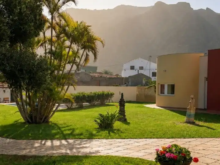 Exterior view of Houses for sale in Buenavista del Norte  with Terrace, Swimming Pool and Balcony