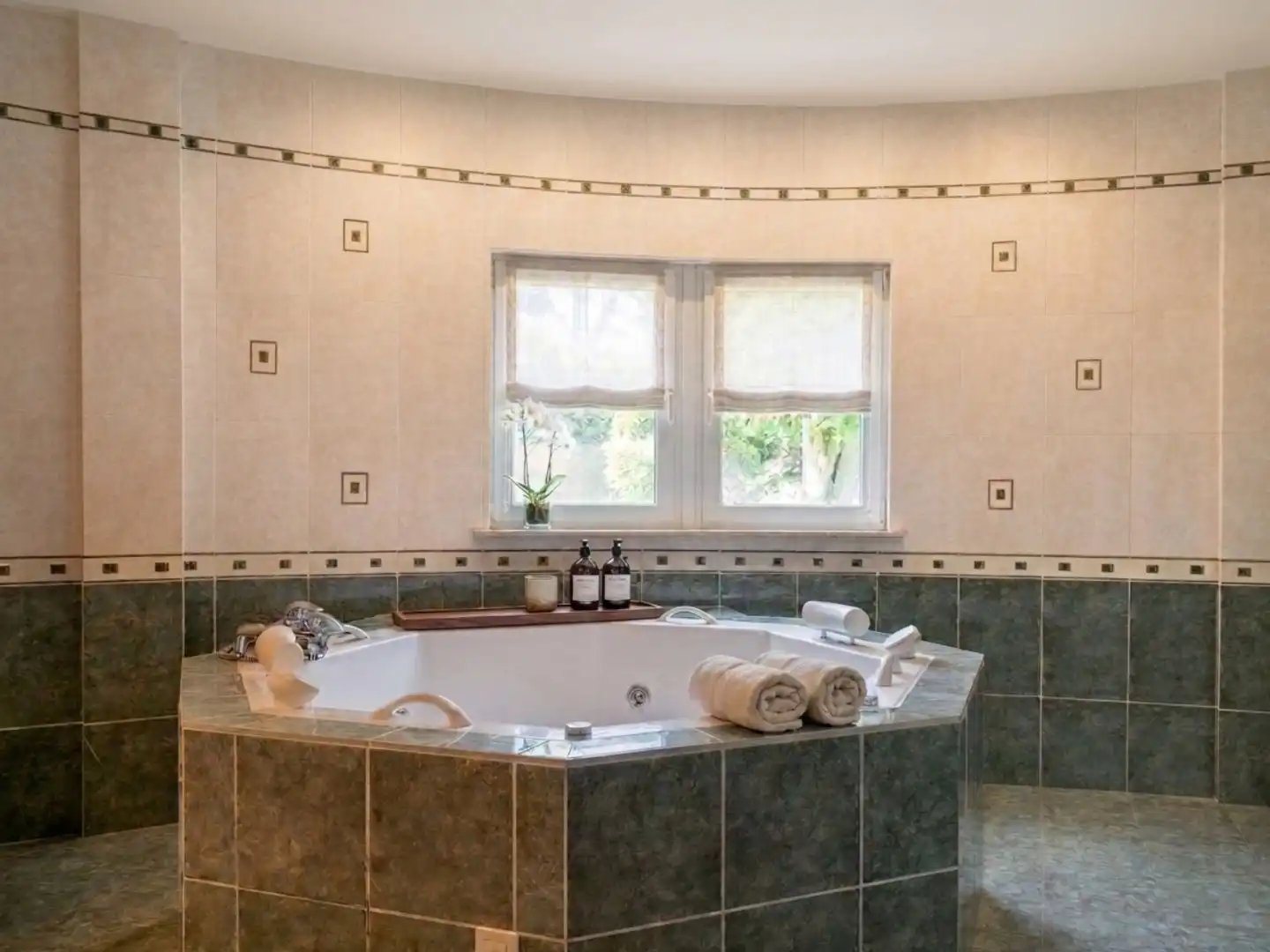 Bathroom of Houses for sale in Buenavista del Norte  with Terrace, Swimming Pool and Balcony