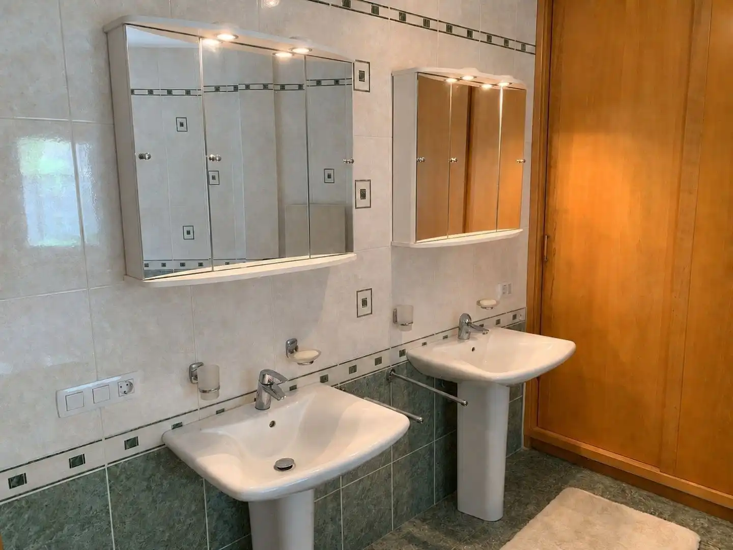Bathroom of Houses for sale in Buenavista del Norte  with Terrace, Swimming Pool and Balcony