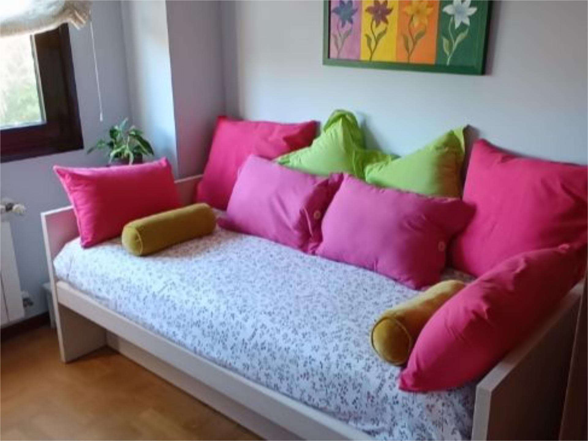 Dormitori de Pis en venda en Avilés amb Calefacció, Parquet i Traster