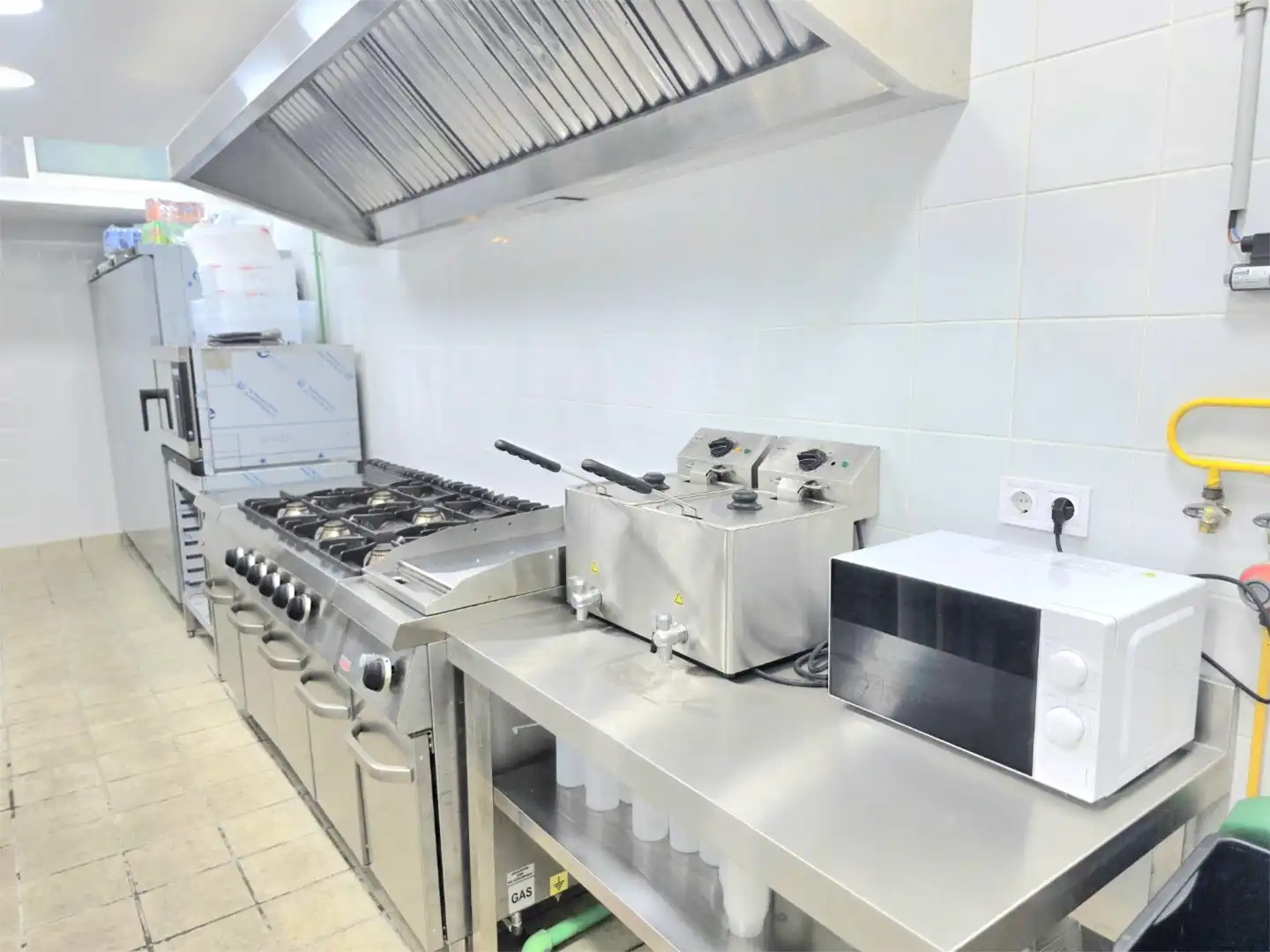 Cocina de Local en traspaso en San Bartolomé de Tirajana con Aire acondicionado