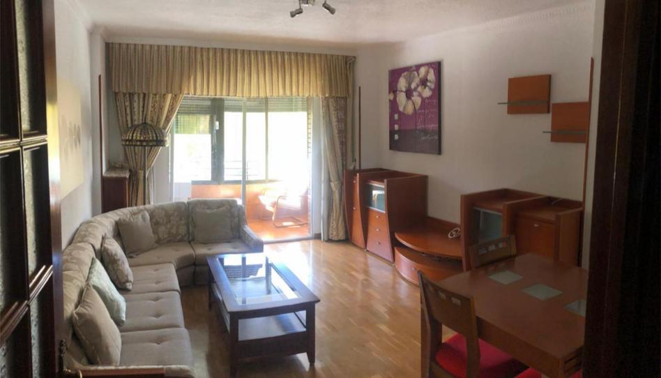 Foto 1 de Pis de lloguer a Calle Carlos II, 2, Rosas - Musas, Madrid