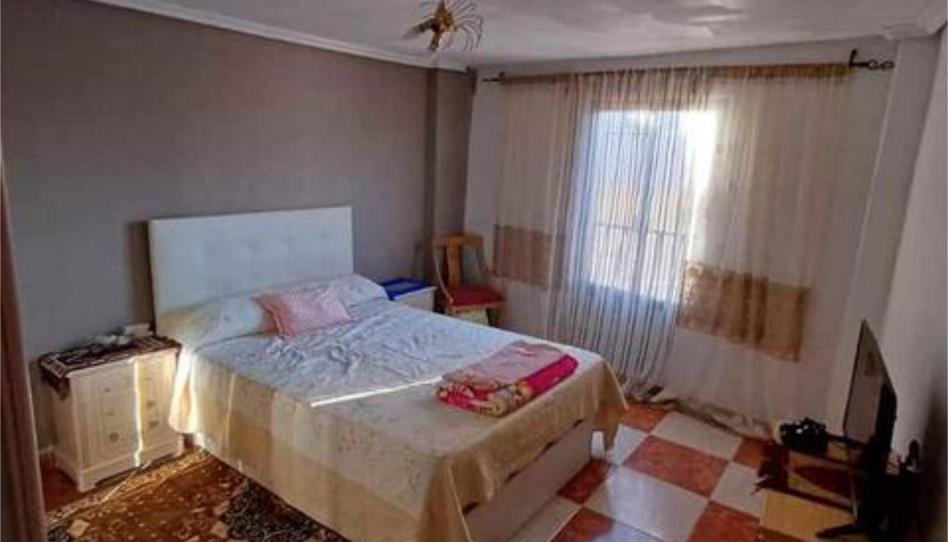 Casa o chalet en venta en Cintruénigo, Navarra - imagen 1 Foto 1 de Casa o chalet en venta en Cintruénigo, Navarra