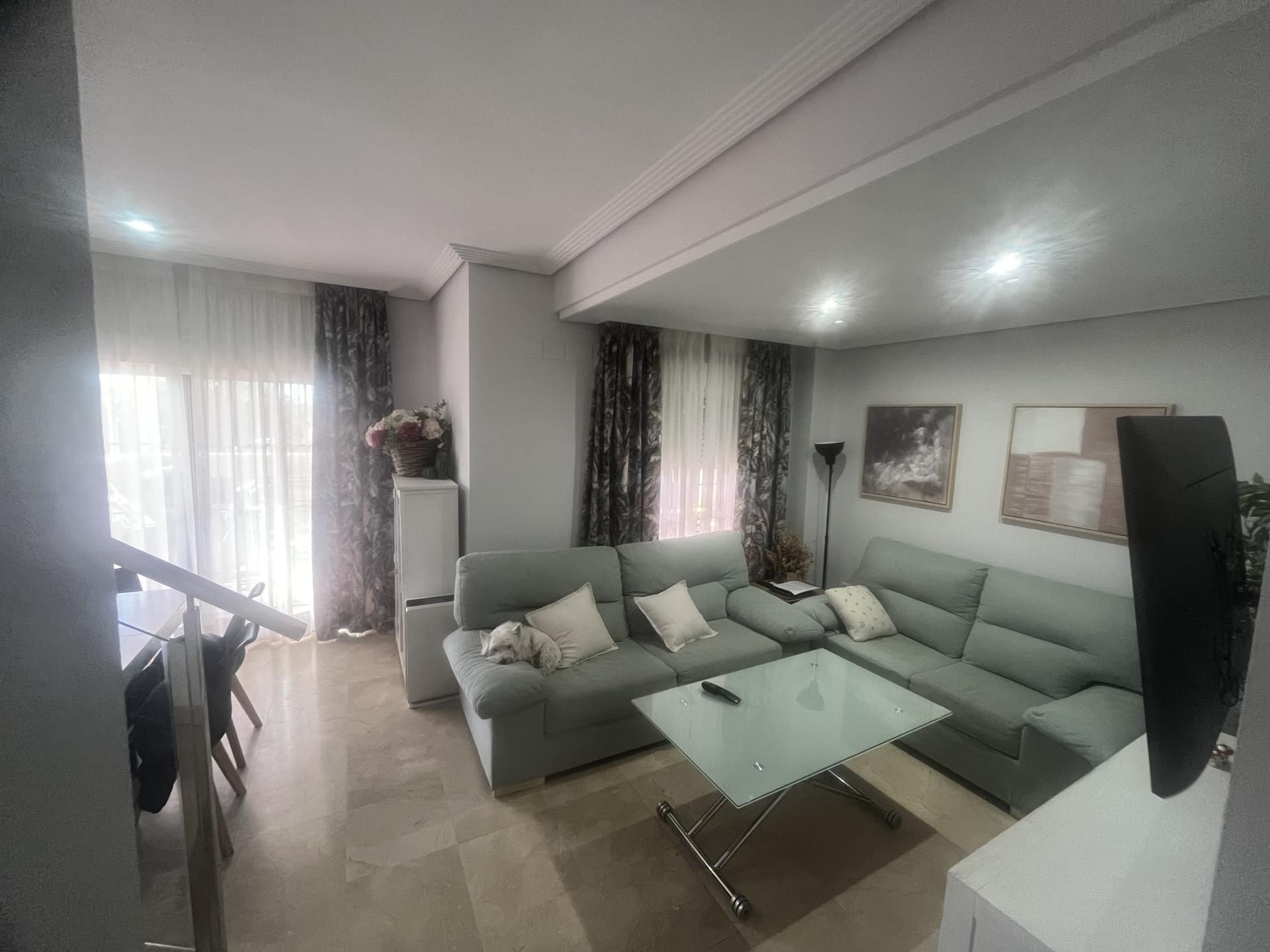 Living room of Single-family semi-detached for sale in  Córdoba Capital  with Air Conditioner, Terrace and Swimming Pool